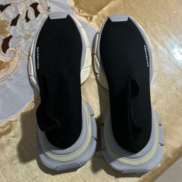 Balenciaga 3XL Sock Knit Sneakers - Picture 2 of 5
